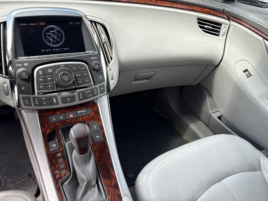 Buick LaCrosse CXL FWD 2011