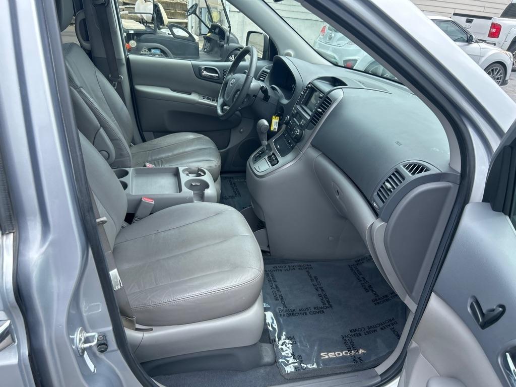 Kia Sedona EX LWB 2010