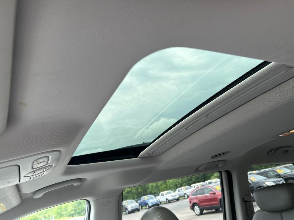 Kia Sedona EX LWB 2010
