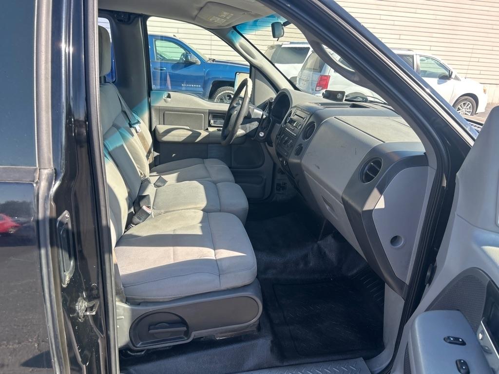 Ford F-150 XL 2WD 2008