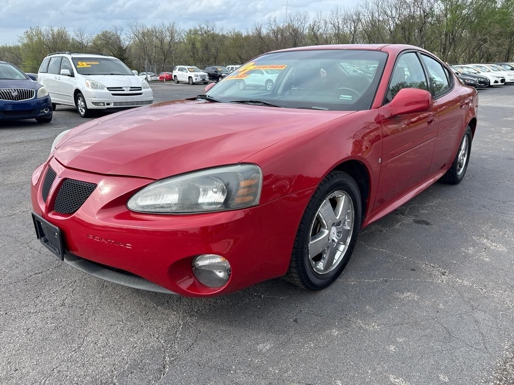 Pontiac Grand Prix GT sedan 2007