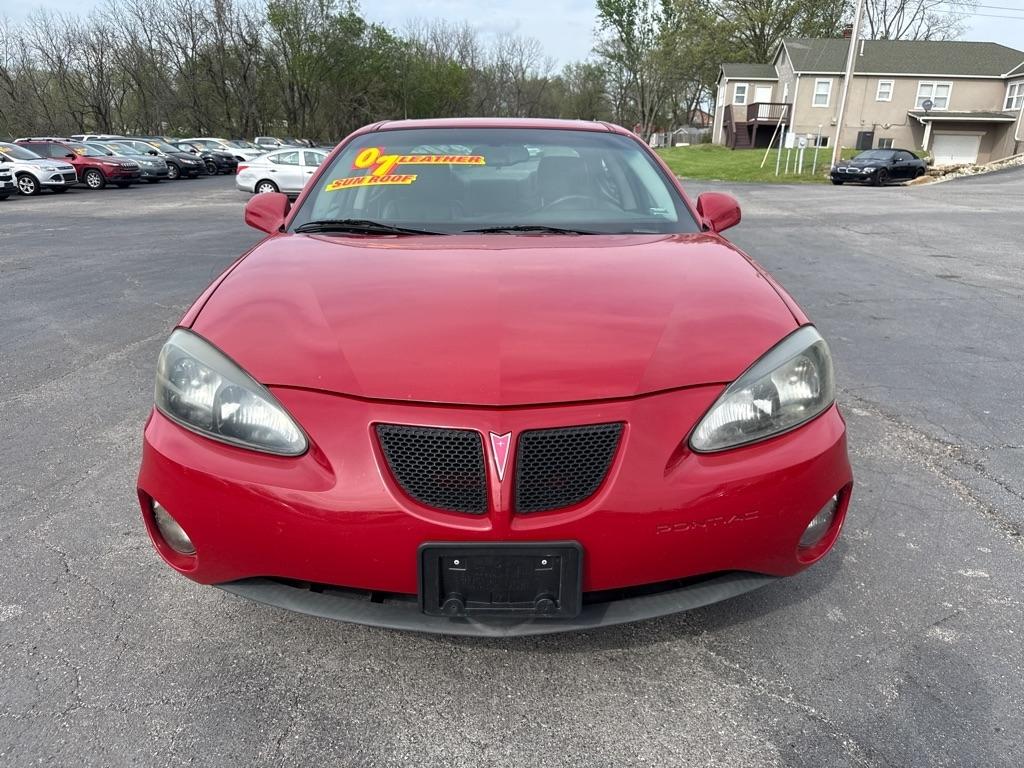 Pontiac Grand Prix GT sedan 2007