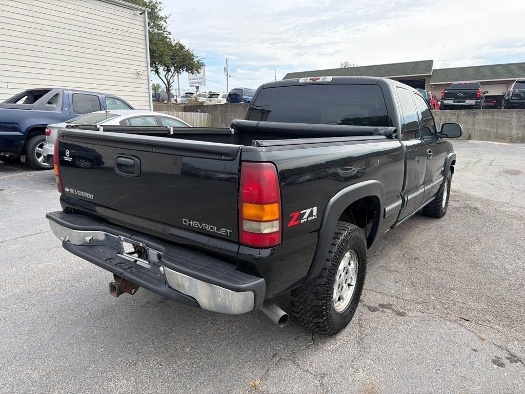 Chevrolet Silverado 1500 LT Ext. Cab 4-Door Long Bed 4WD 2000