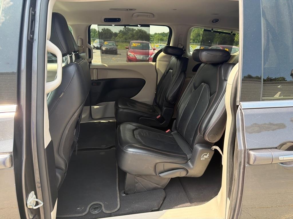 Chrysler Pacifica Touring-L 2019