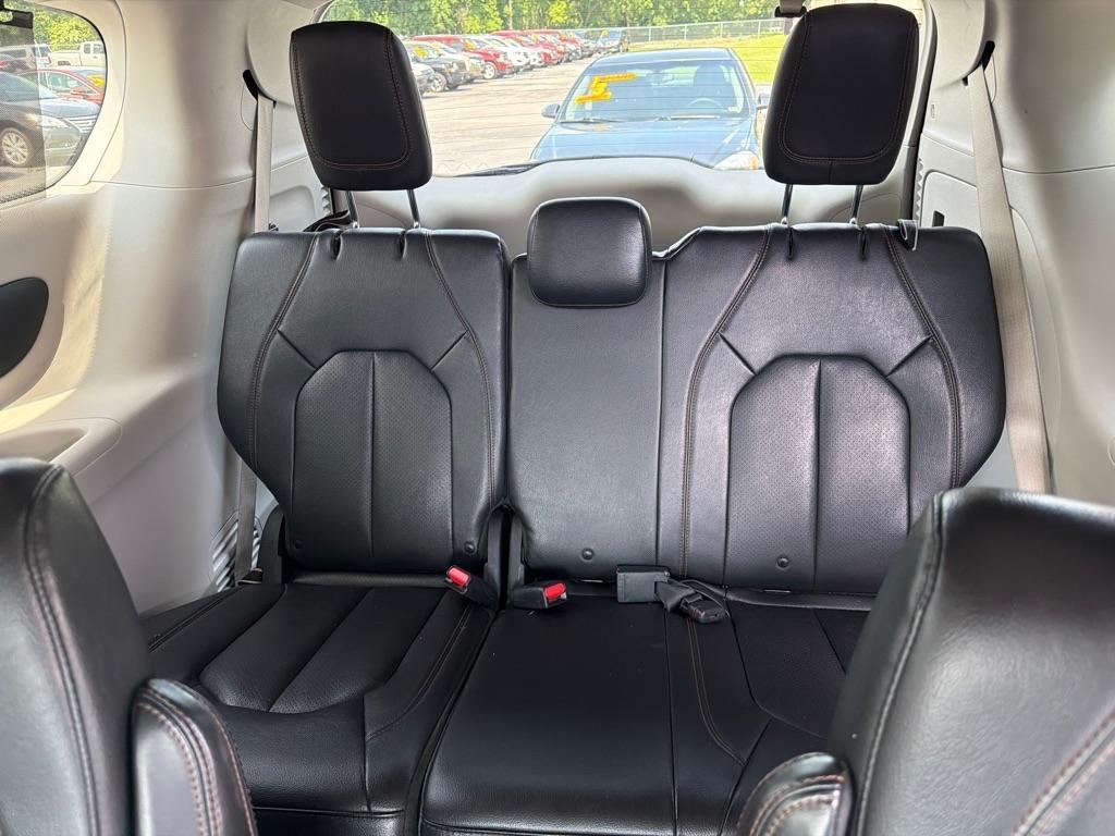 Chrysler Pacifica Touring-L 2019