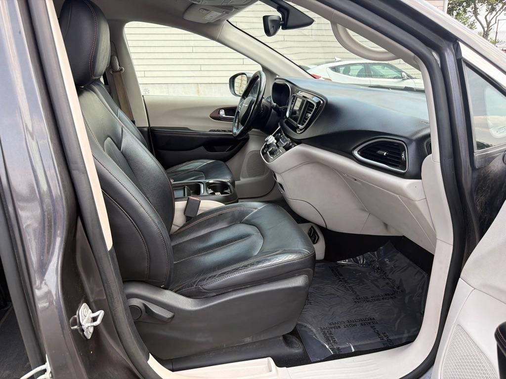 Chrysler Pacifica Touring-L 2019