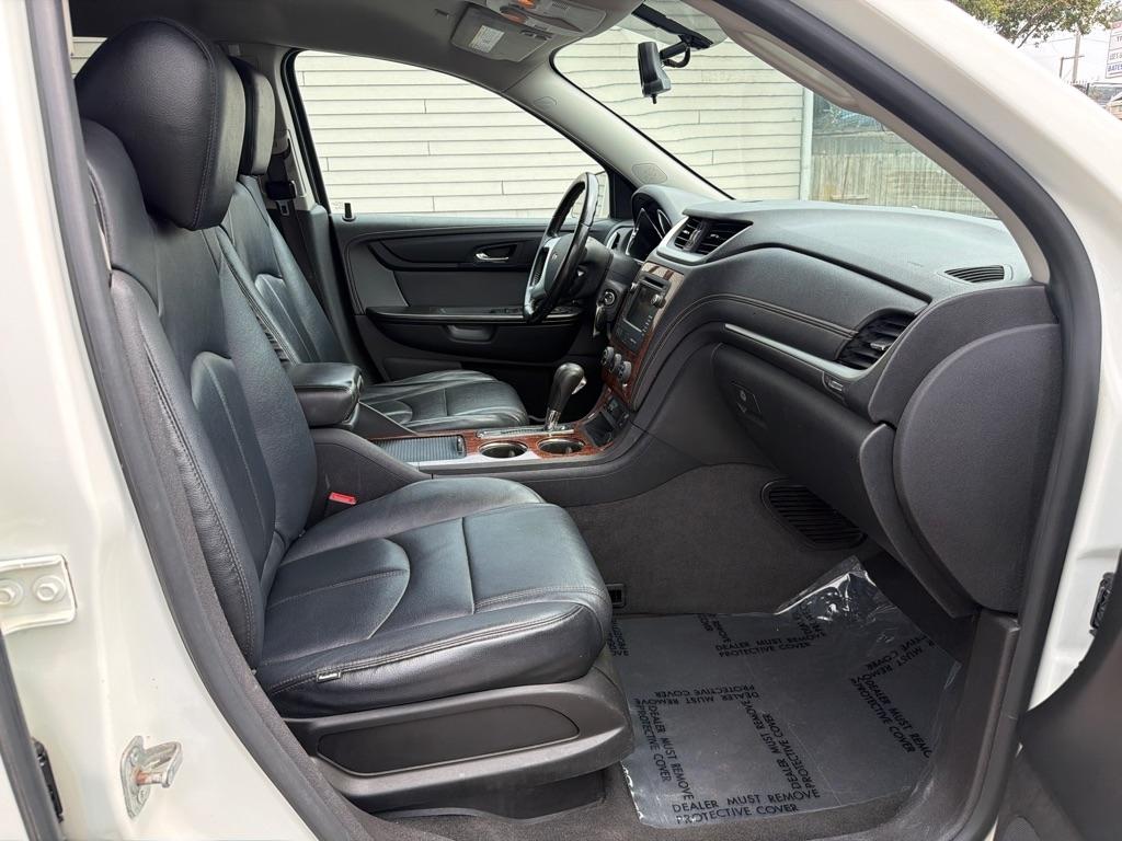 Chevrolet Traverse 1LT AWD 2013
