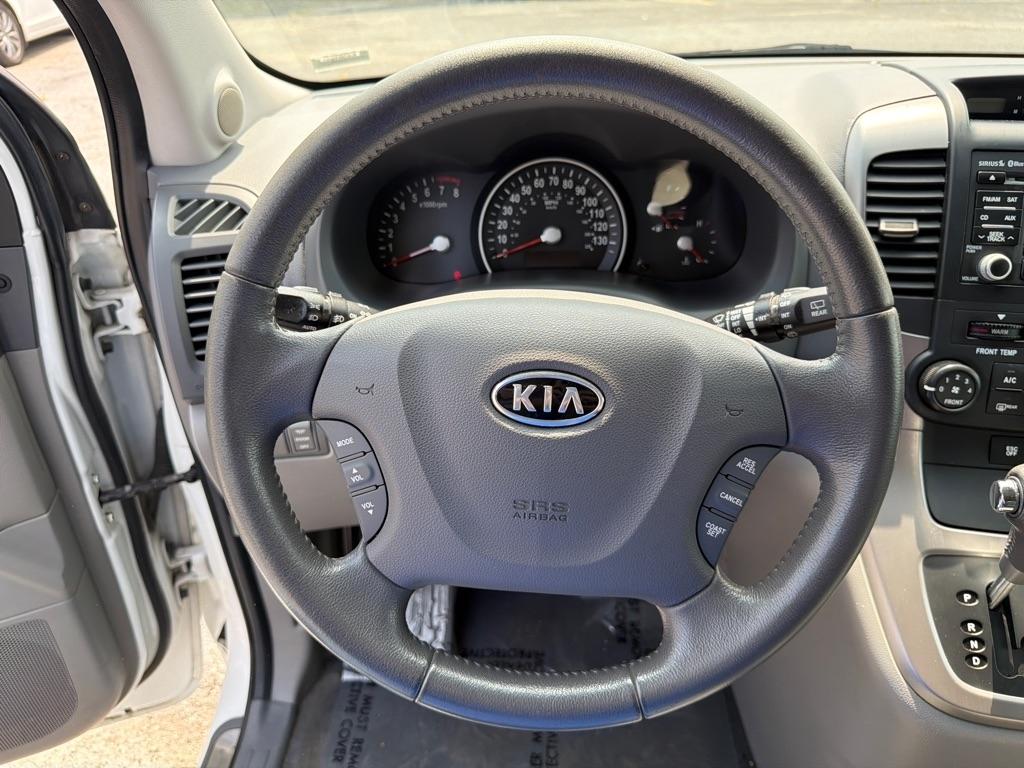 Kia Sedona EX LWB 2012