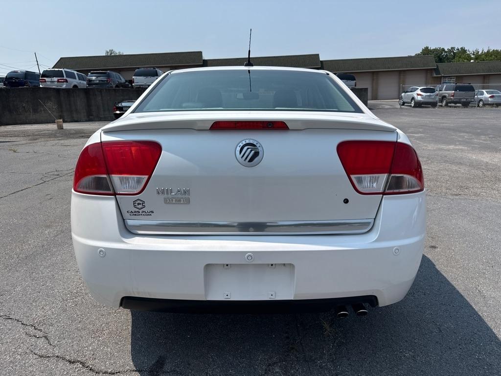 Mercury Milan Hybrid Sedan 2010