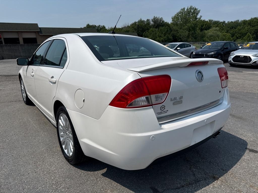 Mercury Milan Hybrid Sedan 2010