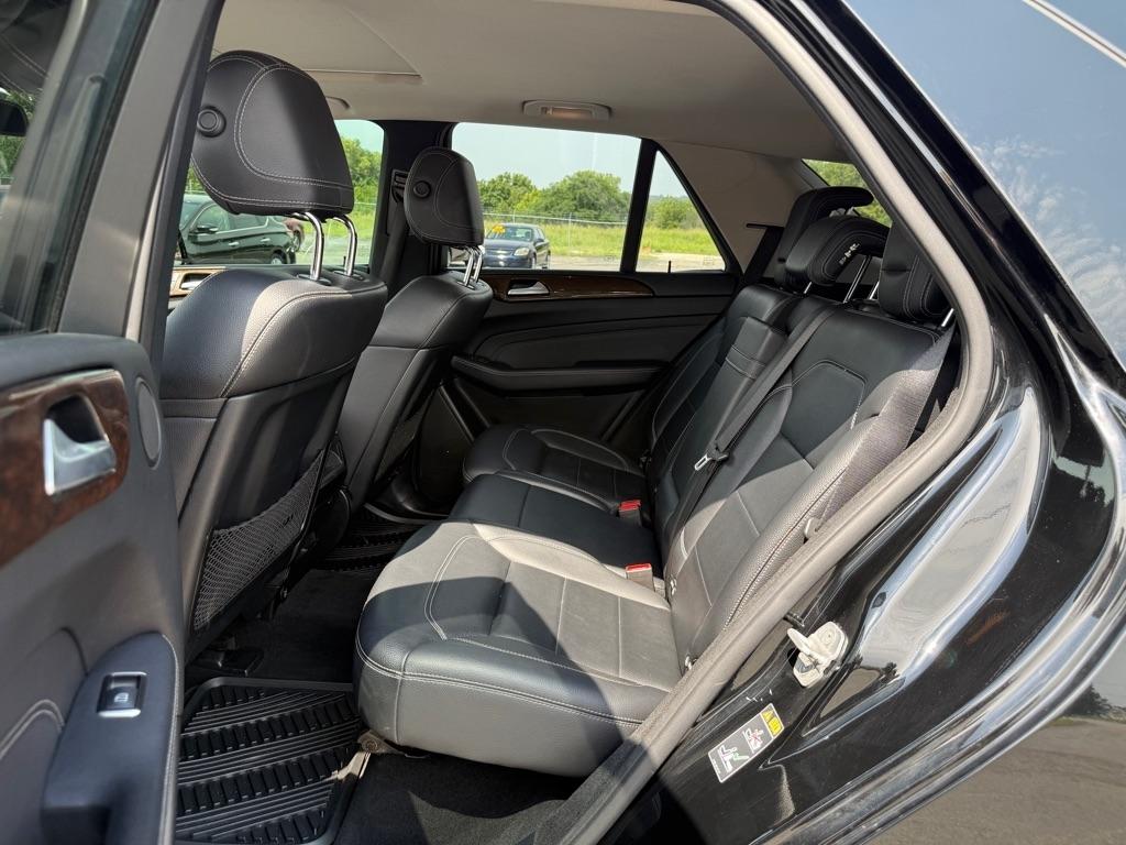 Mercedes-Benz M-Class ML350 4MATIC 2012