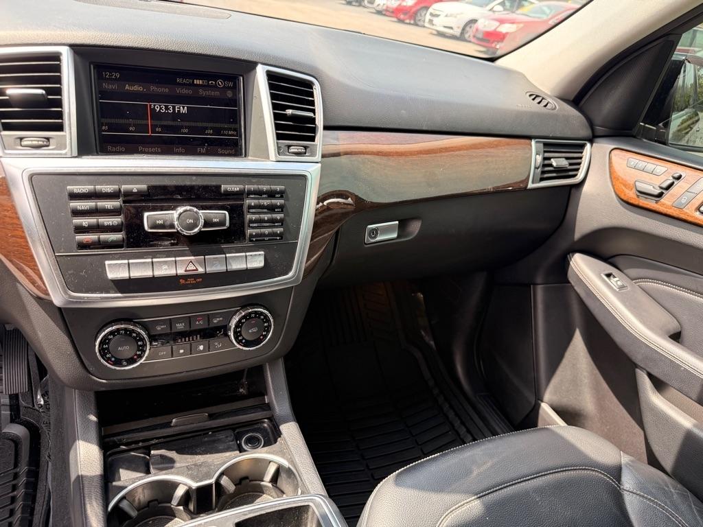 Mercedes-Benz M-Class ML350 4MATIC 2012