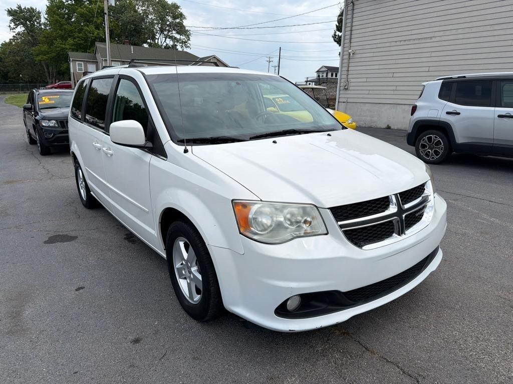 Dodge Grand Caravan Crew 2011