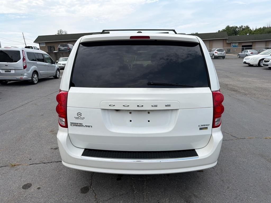Dodge Grand Caravan Crew 2011