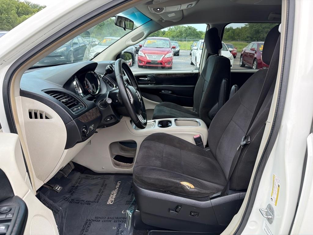 Dodge Grand Caravan Crew 2011