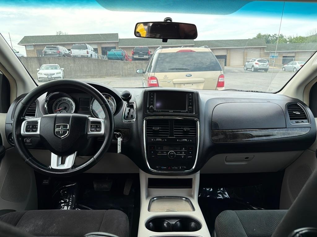 Dodge Grand Caravan Crew 2011