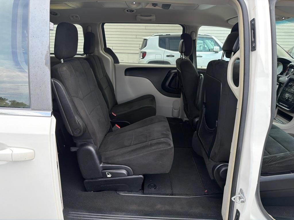 Dodge Grand Caravan Crew 2011