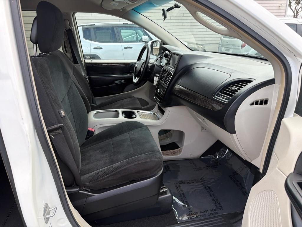 Dodge Grand Caravan Crew 2011