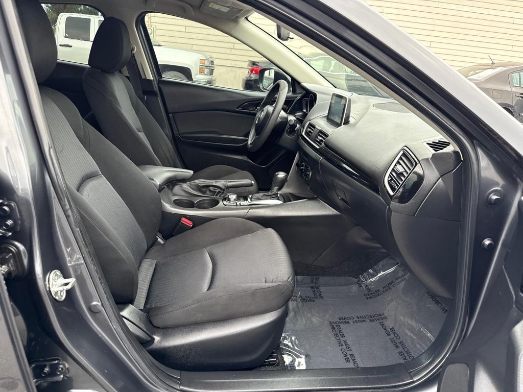 Mazda MAZDA3 i Sport AT 4-Door 2016