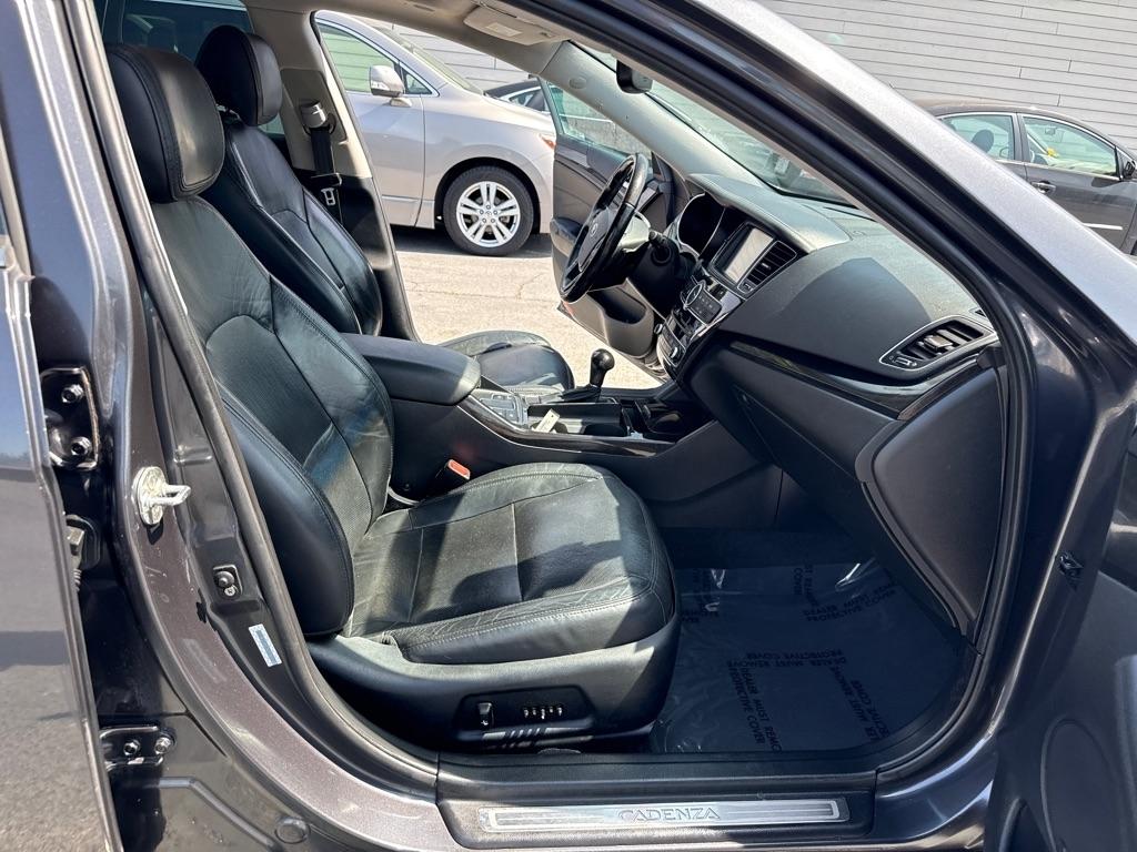 Kia Cadenza Limited 2014