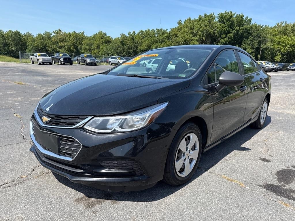 Chevrolet Cruze LS Auto 2017