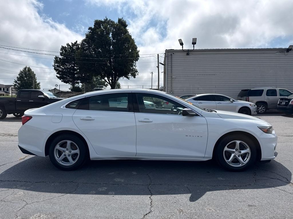 Chevrolet Malibu LS 2016