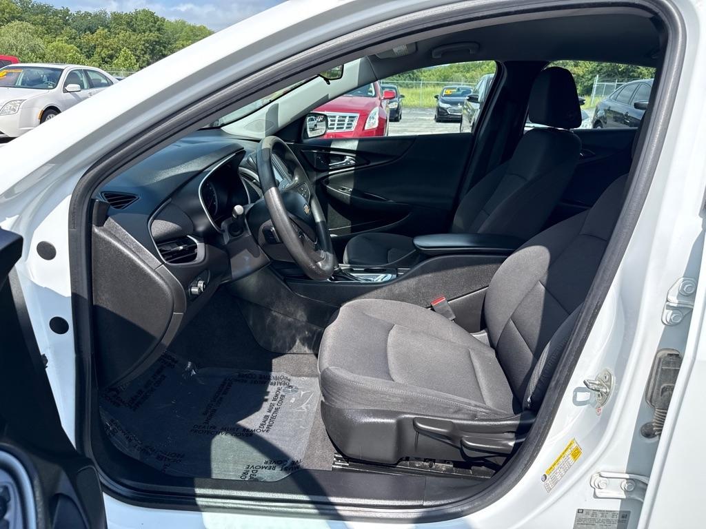 Chevrolet Malibu LS 2016