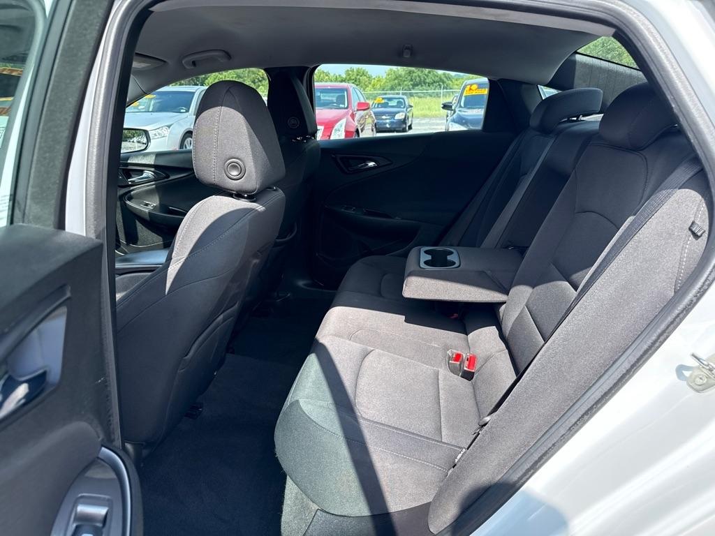 Chevrolet Malibu LS 2016