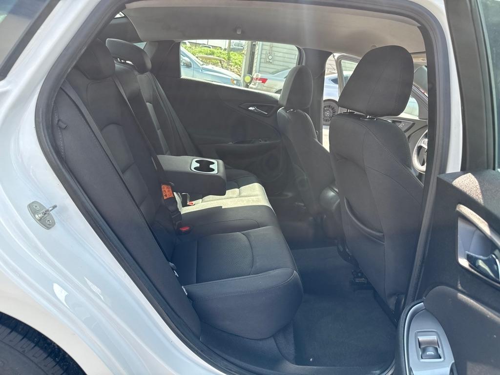 Chevrolet Malibu LS 2016