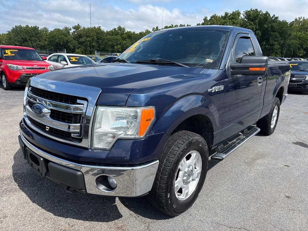 Ford F-150 XLT 8-ft. Bed 4WD 2013