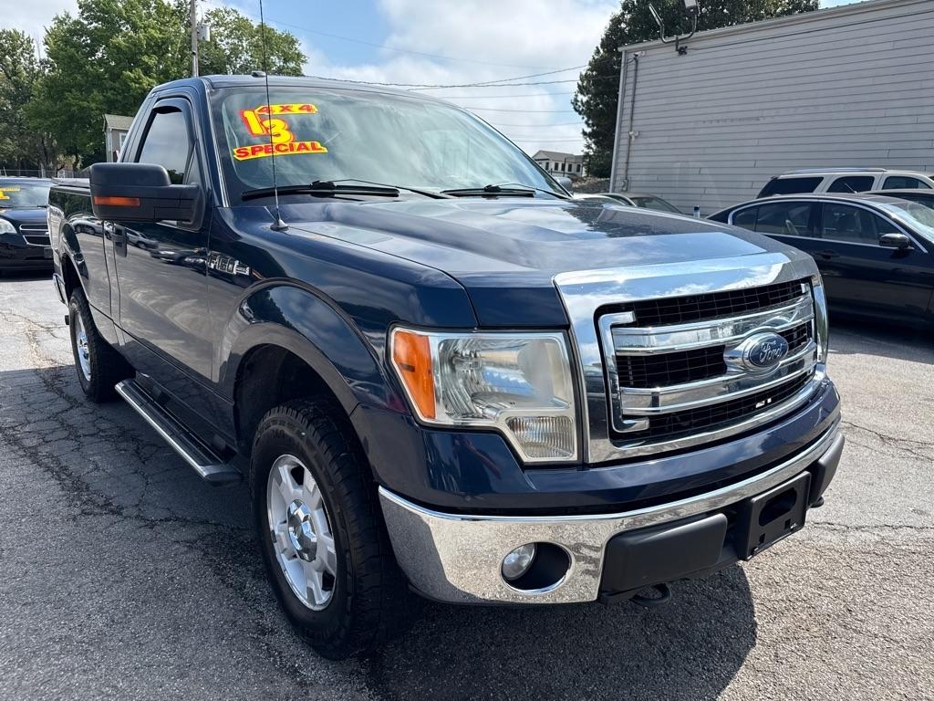 Ford F-150 XLT 8-ft. Bed 4WD 2013