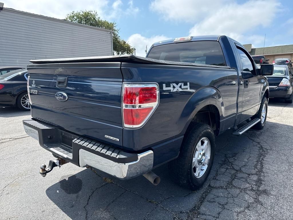 Ford F-150 XLT 8-ft. Bed 4WD 2013