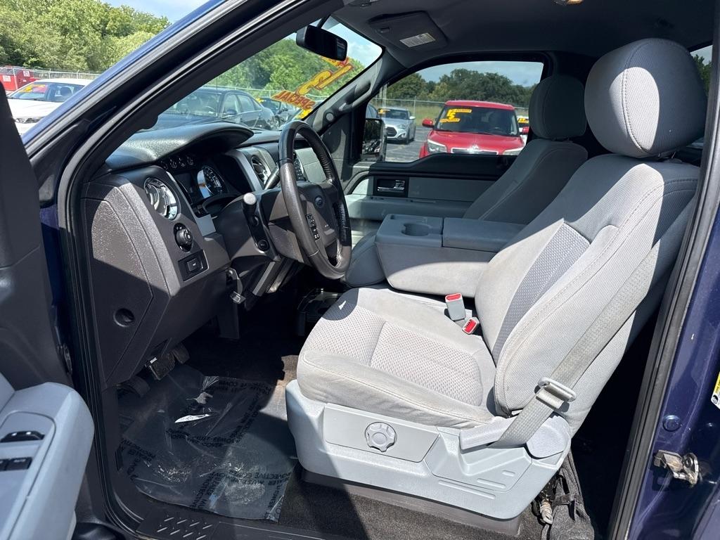 Ford F-150 XLT 8-ft. Bed 4WD 2013