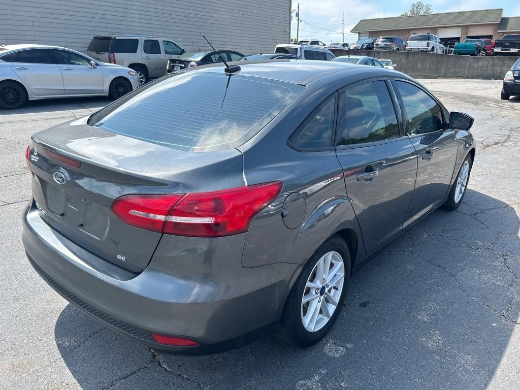 Ford Focus SE Sedan 2018