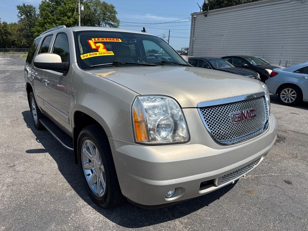GMC Yukon Denali 4WD 2012
