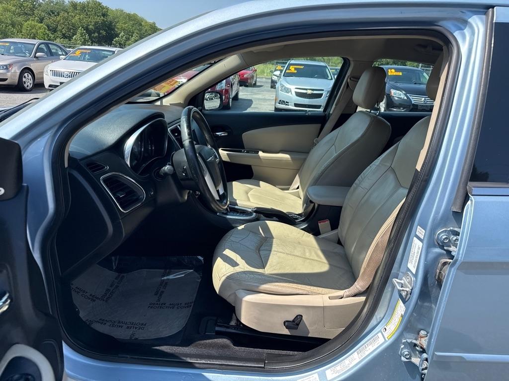 Chrysler 200 Limited 2013