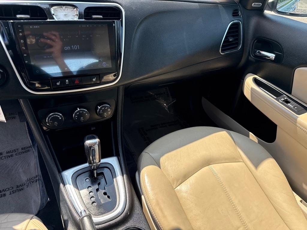 Chrysler 200 Limited 2013