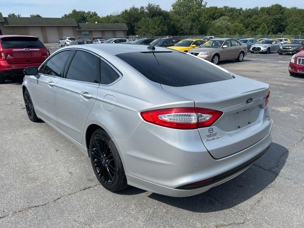 Ford Fusion SE 2014