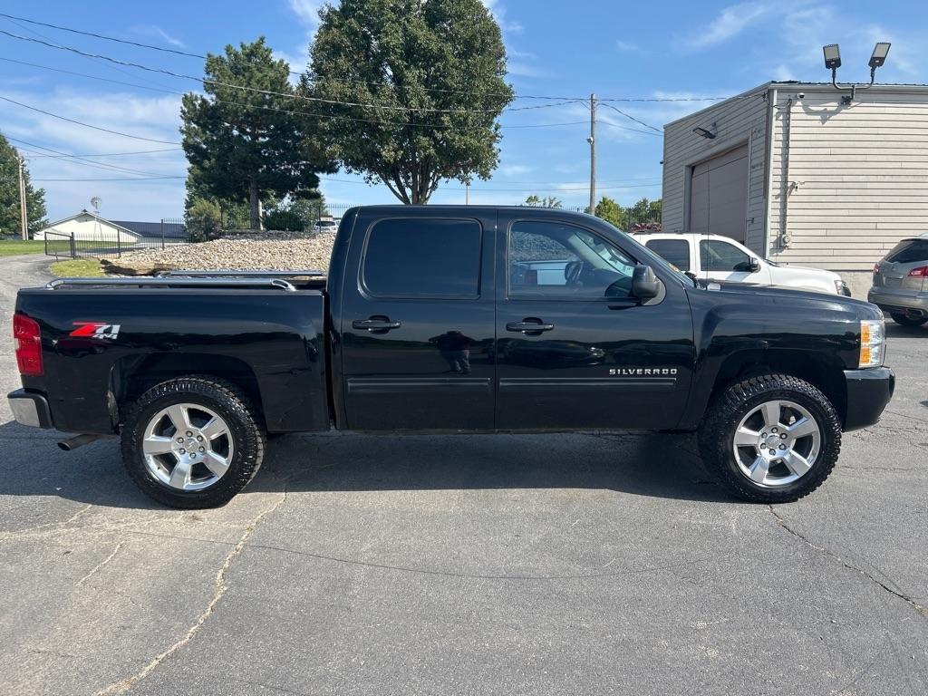 Chevrolet Silverado 1500 LTZ Crew Cab 4WD 2013