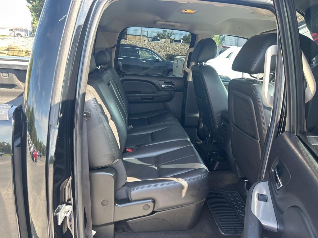Chevrolet Silverado 1500 LTZ Crew Cab 4WD 2013