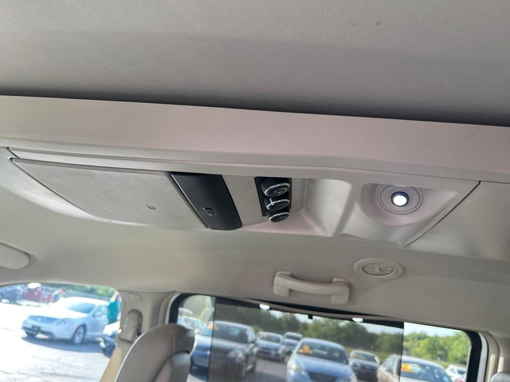 Chrysler Town & Country Limited 2014