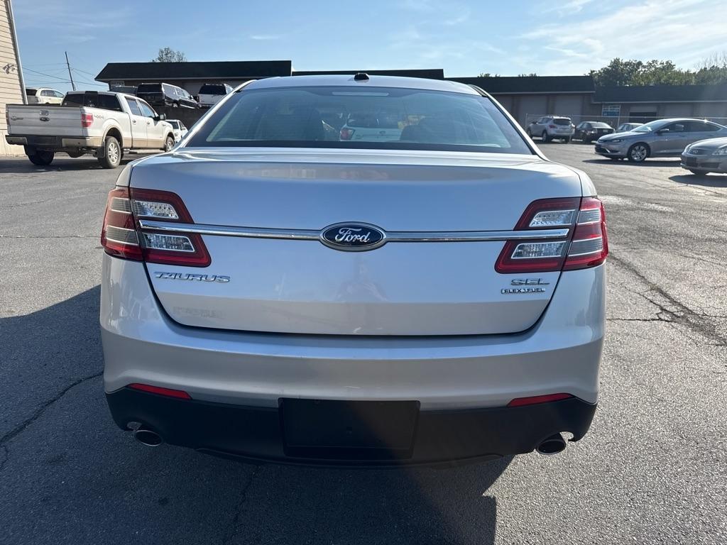 Ford Taurus SEL FWD 2013