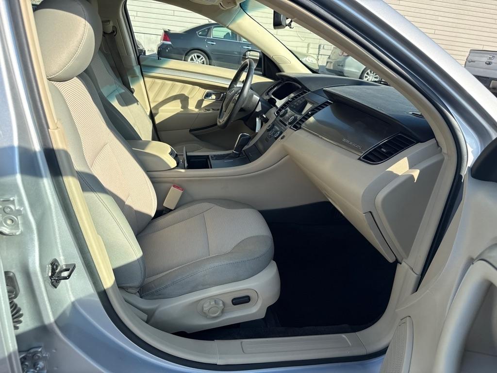 Ford Taurus SEL FWD 2013