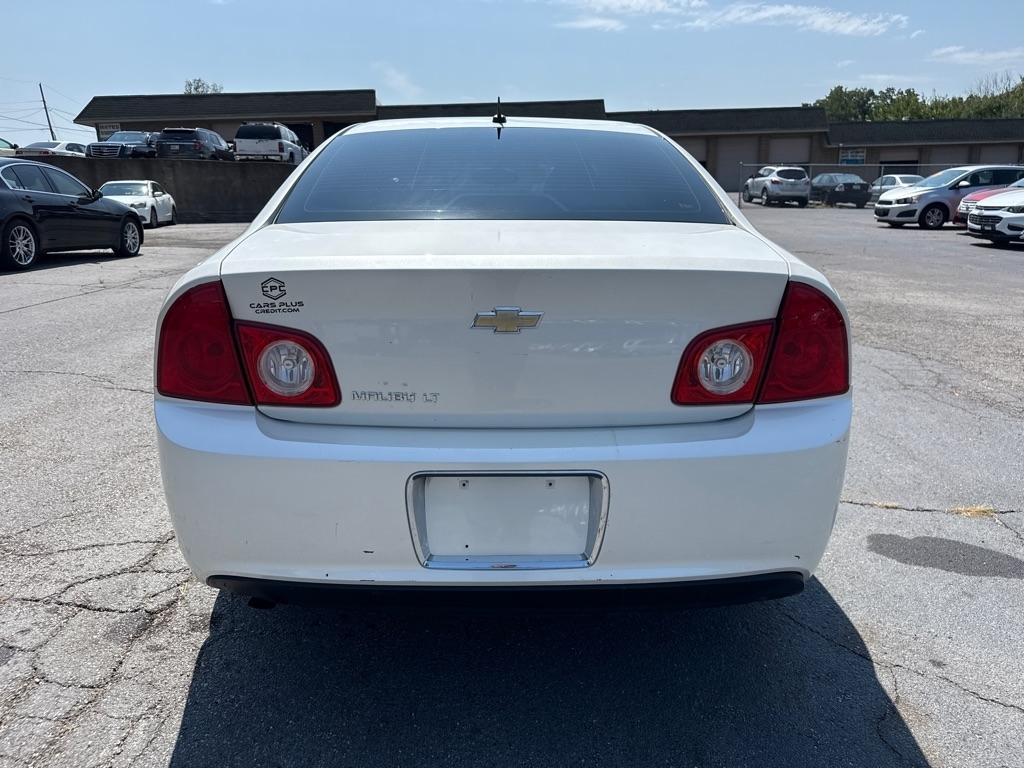 Chevrolet Malibu 1LT 2011