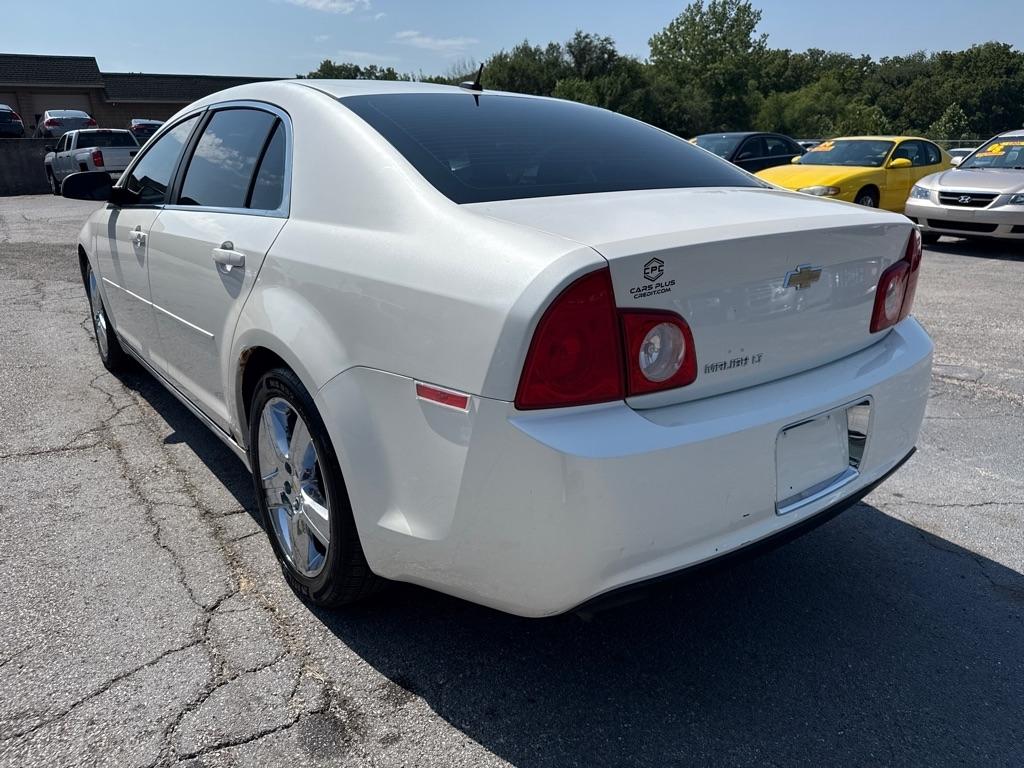 Chevrolet Malibu 1LT 2011