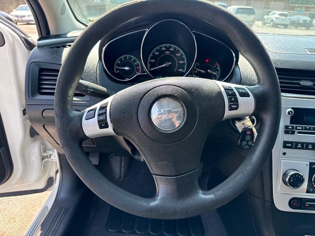 Chevrolet Malibu 1LT 2011