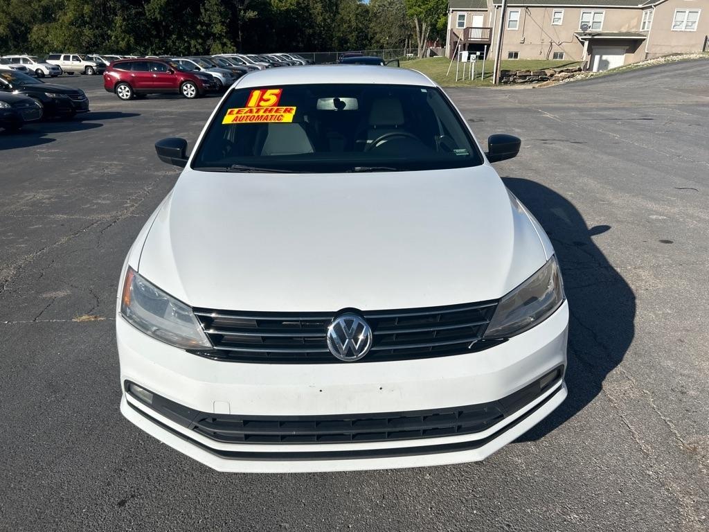 Volkswagen Jetta SE 6A 2015