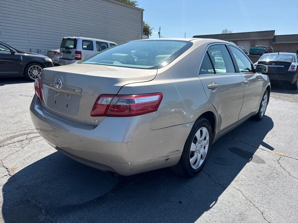 Toyota Camry SE 5-Spd AT 2009