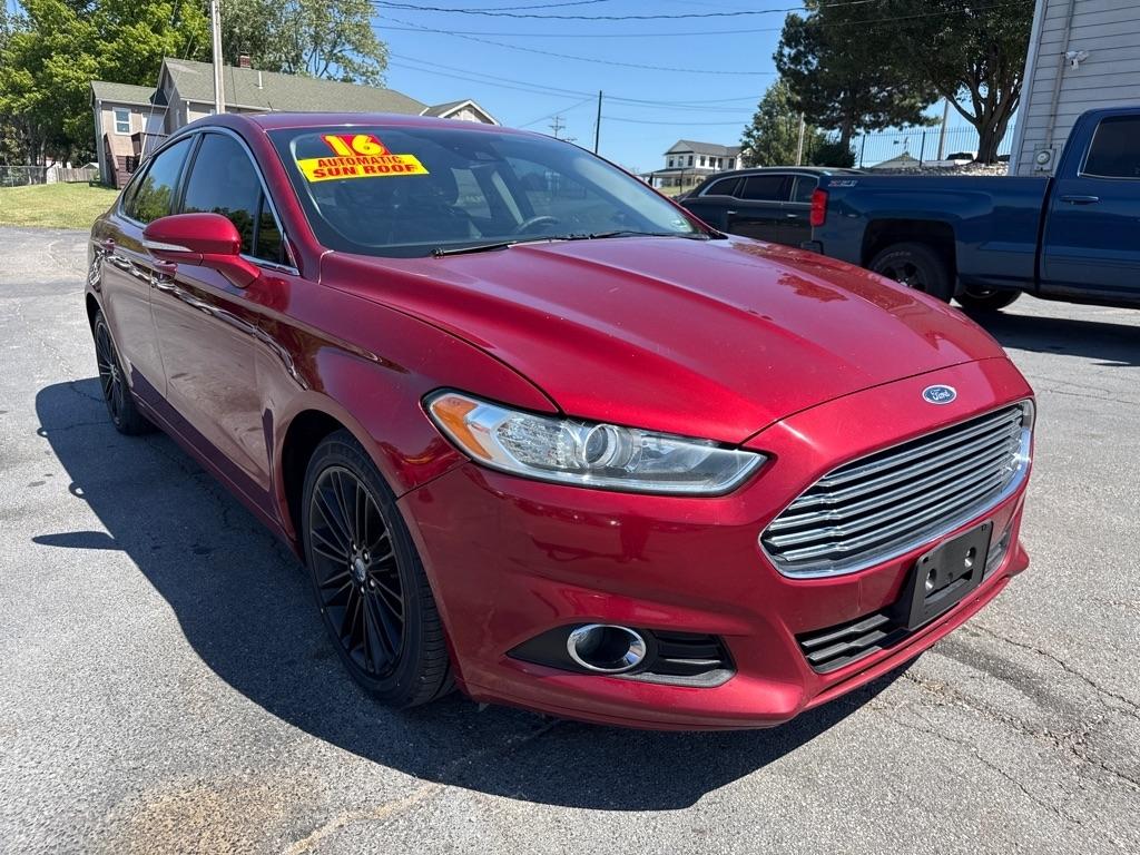 Ford Fusion SE 2016