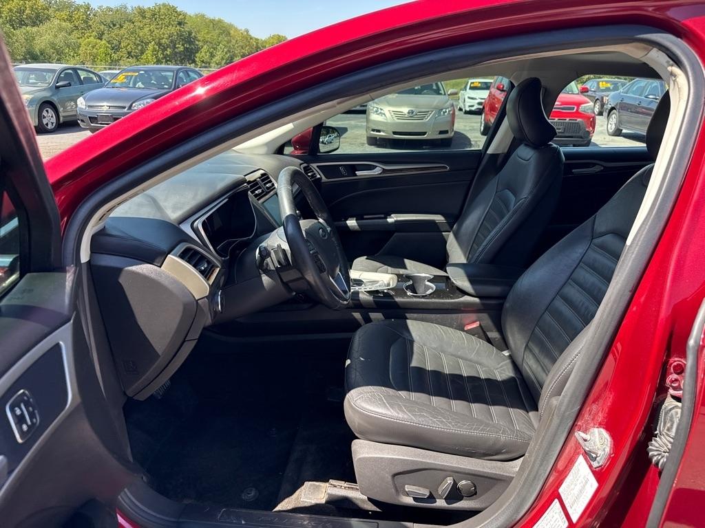 Ford Fusion SE 2016